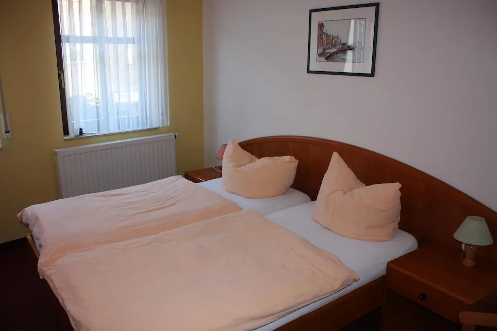 Eiscafe-Pizzeria-Hotel Rialto-1